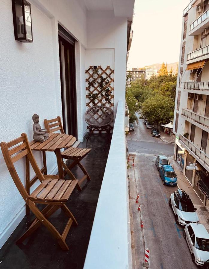 2 Bedroom Apt - Live Like A Local In Kolonaki Athens Exterior photo